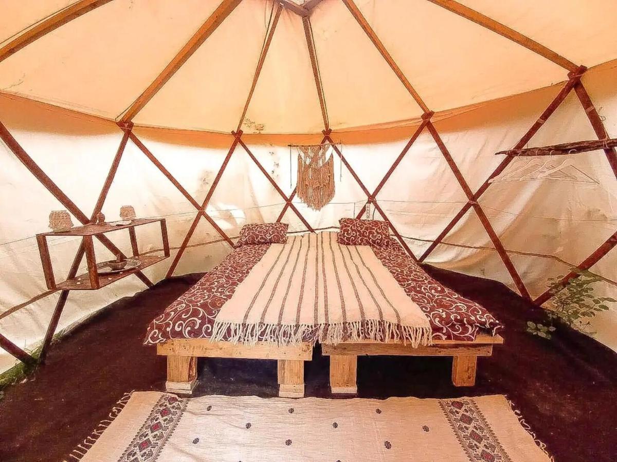 Eco Glamping - Carpathians. Retreat Hub Dzin Space Verhovîna Exterior foto